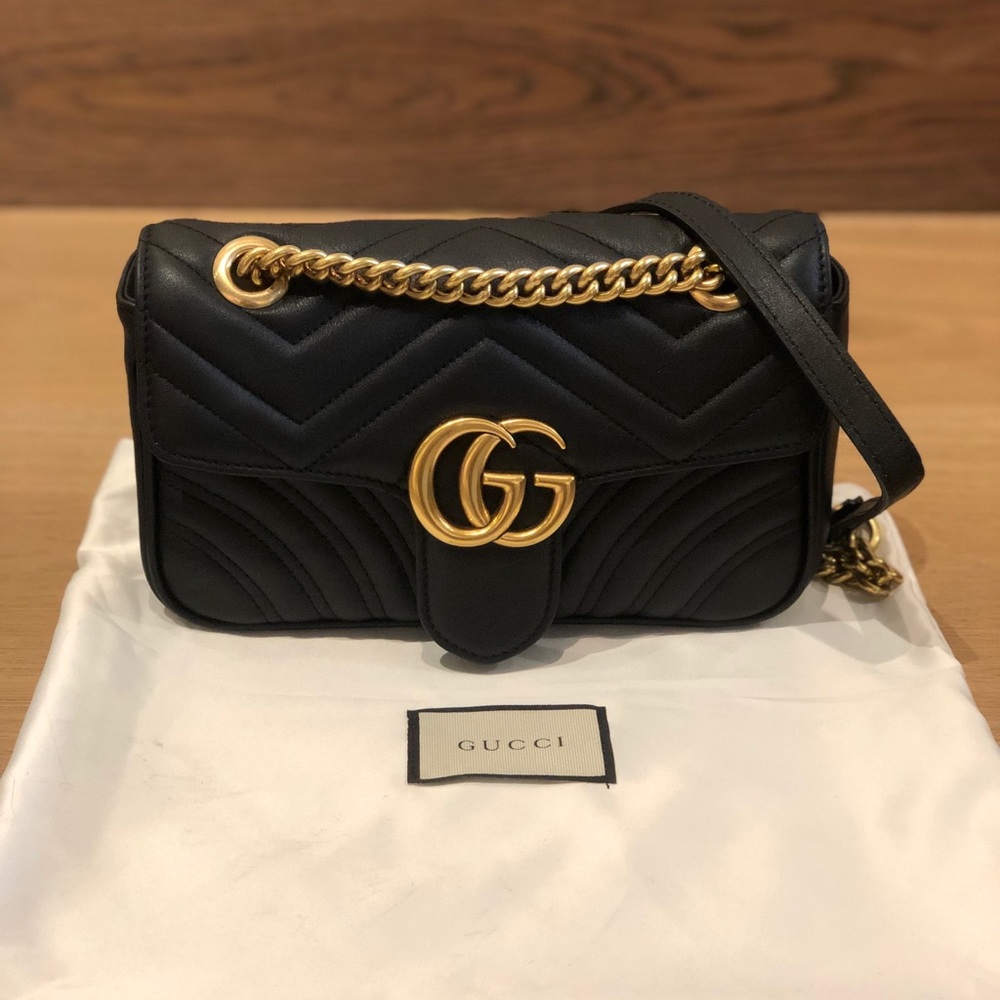 Gucci Black GG Marmont matelassé mini